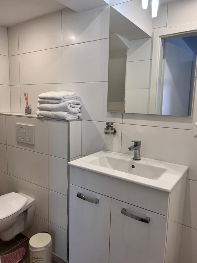 Prime Host Dream Apartment Karlsruhe Ngoại thất bức ảnh