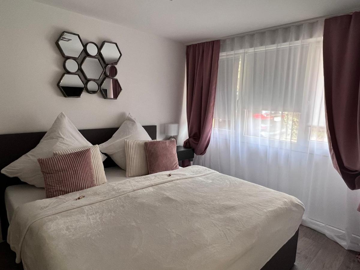 Prime Host Dream Apartment Karlsruhe Ngoại thất bức ảnh