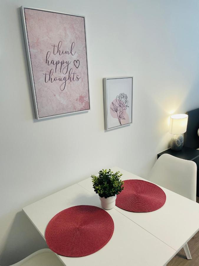 Prime Host Dream Apartment Karlsruhe Ngoại thất bức ảnh