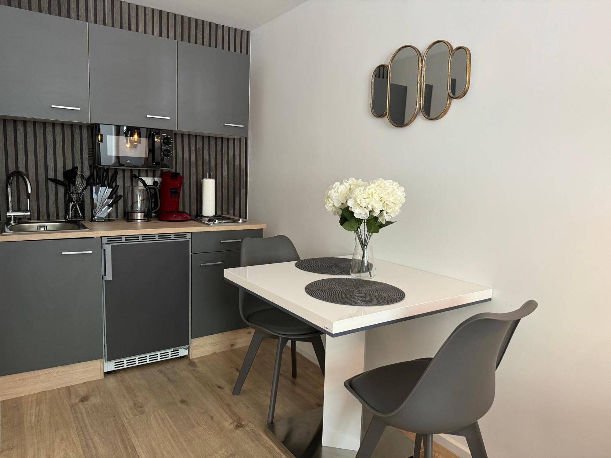 Prime Host Dream Apartment Karlsruhe Ngoại thất bức ảnh